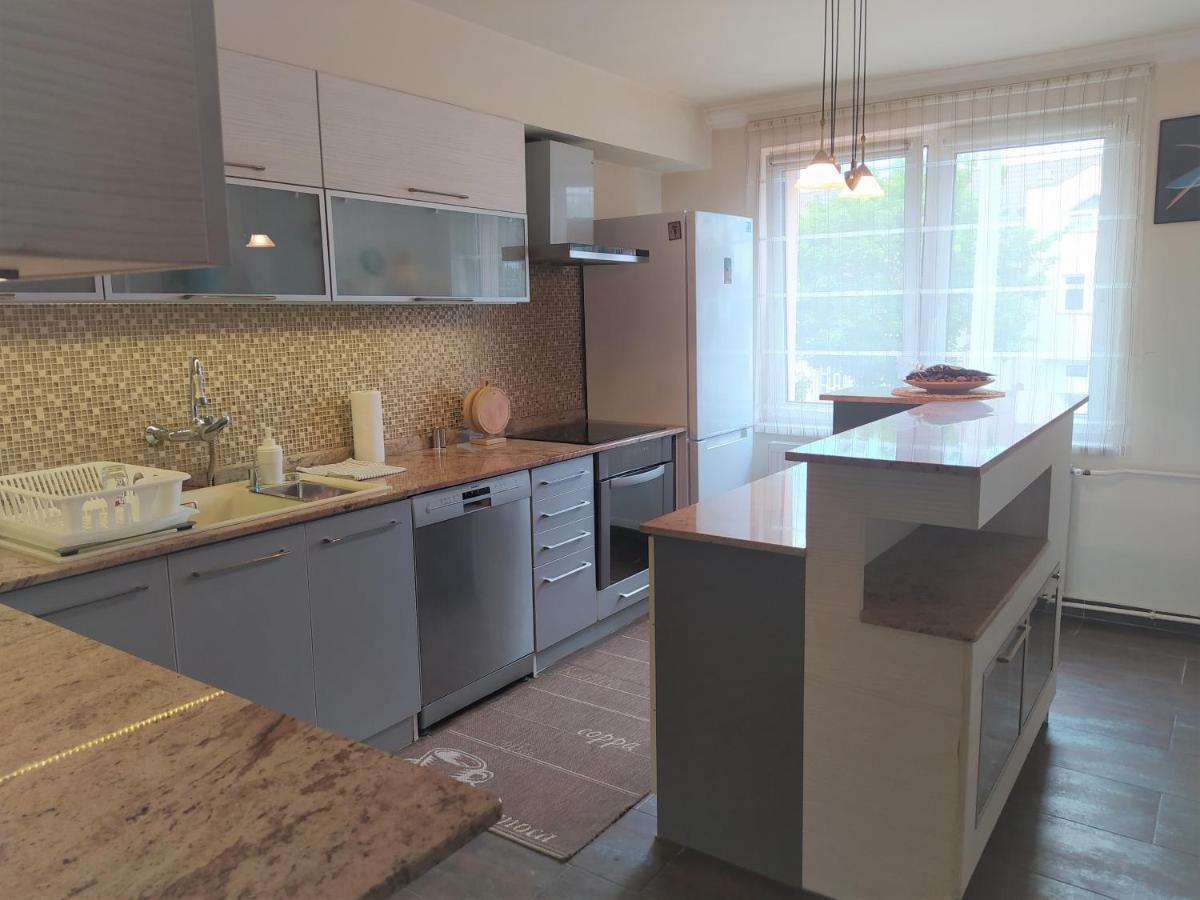 Apartmán Indira Vendeghaz Nyíregyháza Exteriér fotografie