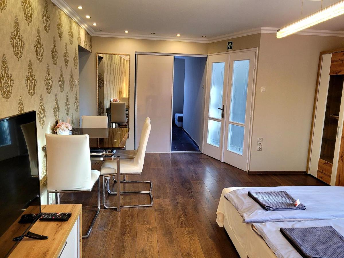 Apartmán Indira Vendeghaz Nyíregyháza Exteriér fotografie